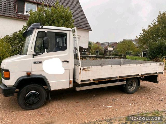 Mercedes-Benz MERCEDES BENZ Vario 714D Pritsche 5gang Ke...