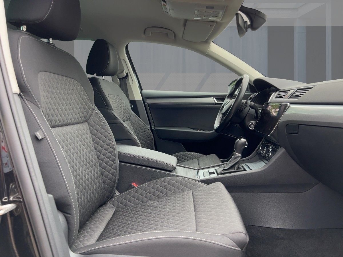 Skoda Superb - Bild 8