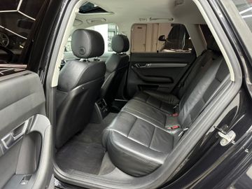 Audi A6 - 12