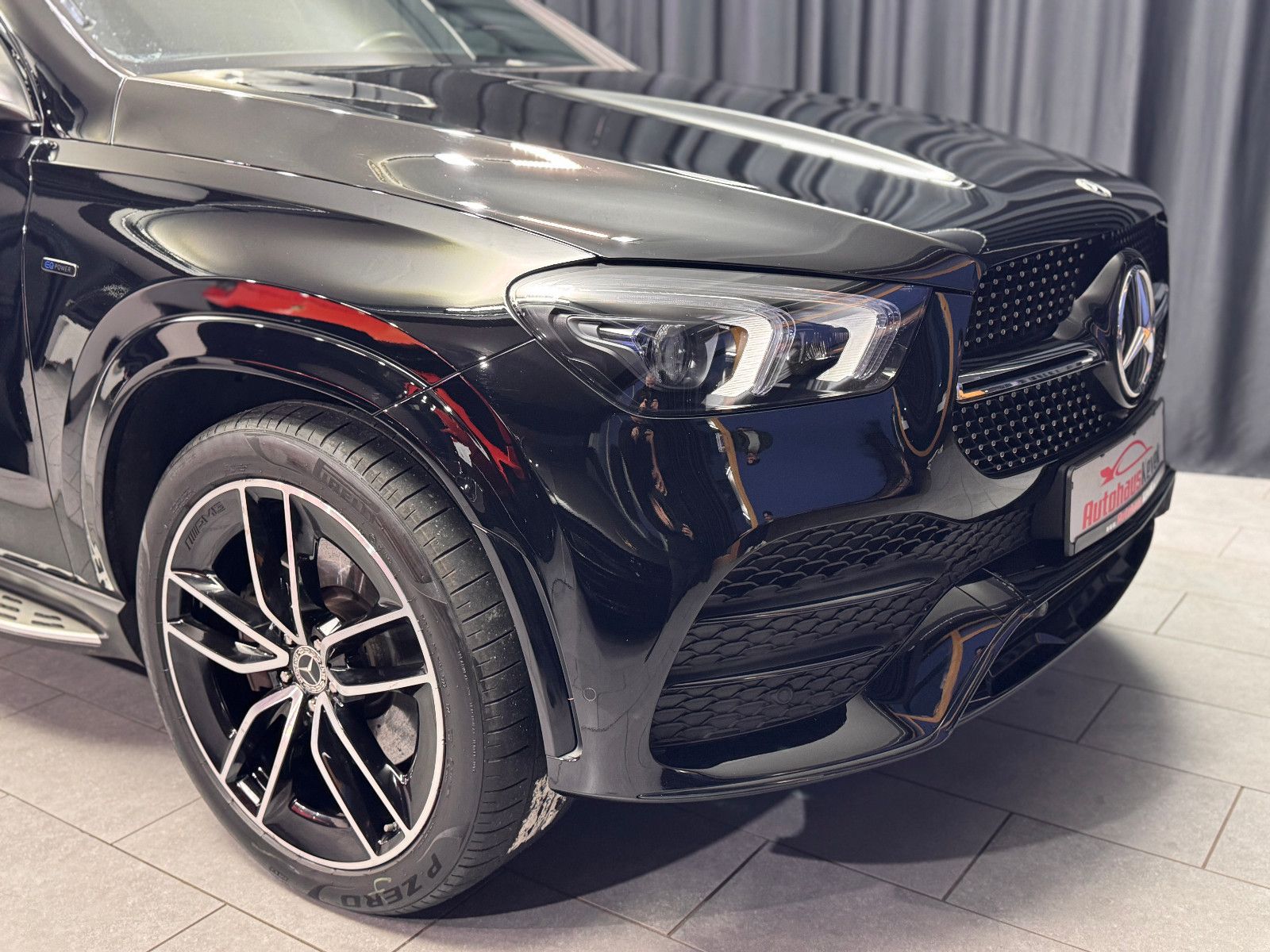 Fahrzeugabbildung Mercedes-Benz GLE 350e 4Matic Coupe *AMG-LINE*22 ZOLL*LUFT*