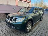 Nissan Navara 2.5 dCi*4x4+Sperre*Doppel-Kabine*Hardtop* - : Pickup, Hardtop