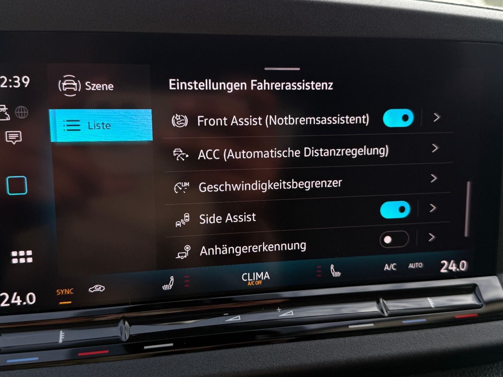 Fahrzeugabbildung Volkswagen Caddy Life Maxi 7-Sitzer ACC Blis DAB PDC SHZ