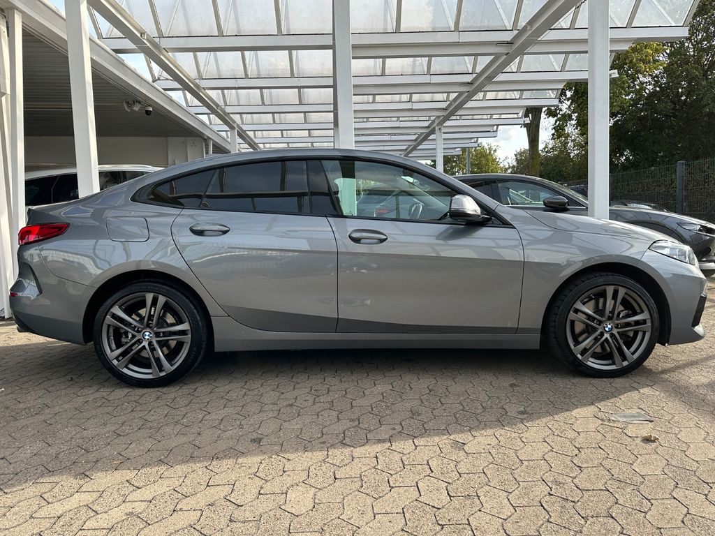 Image of BMW 220