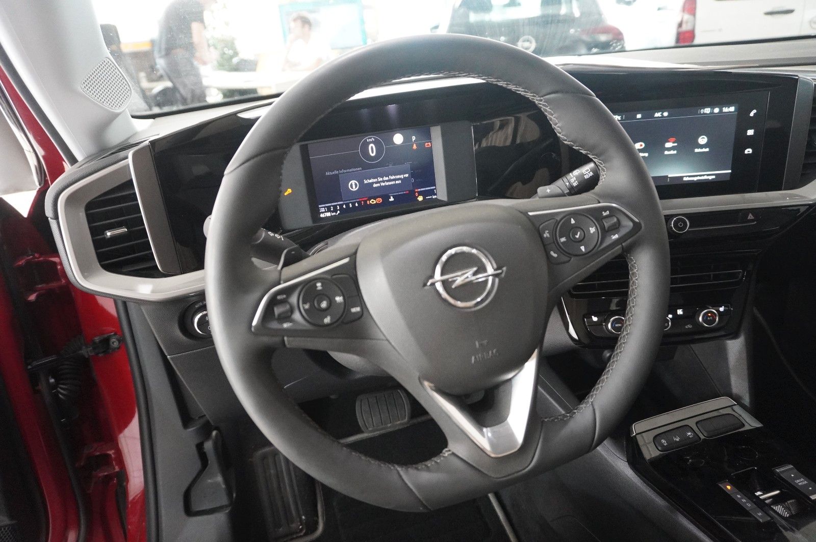 Fahrzeugabbildung Opel Mokka 1.2T ELEGANCE NAVI/LED/KAMERA/SH/SPORT/DAB