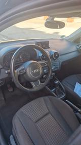 Audi A1 Sportback ambition *TÜV NEU* sehr sauber - Audi A1 Ambition mit Diesel-Antrieb