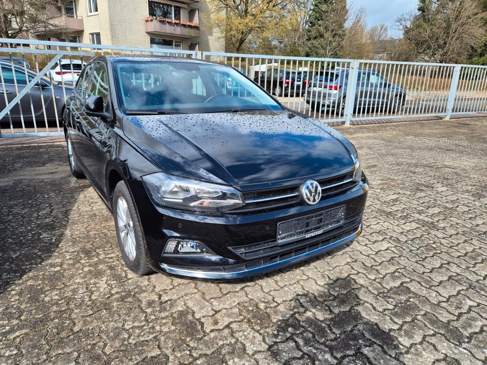 Volkswagen Polo VI Highline Aut.Kamera.1.Hand.PDC