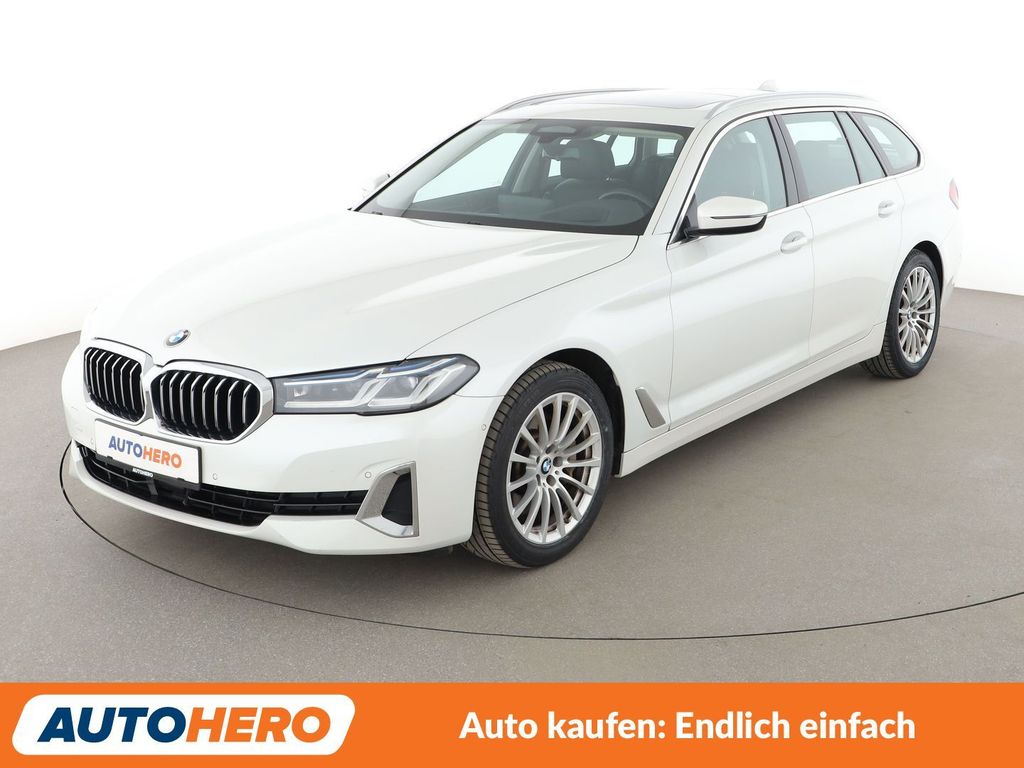 Image of BMW 530