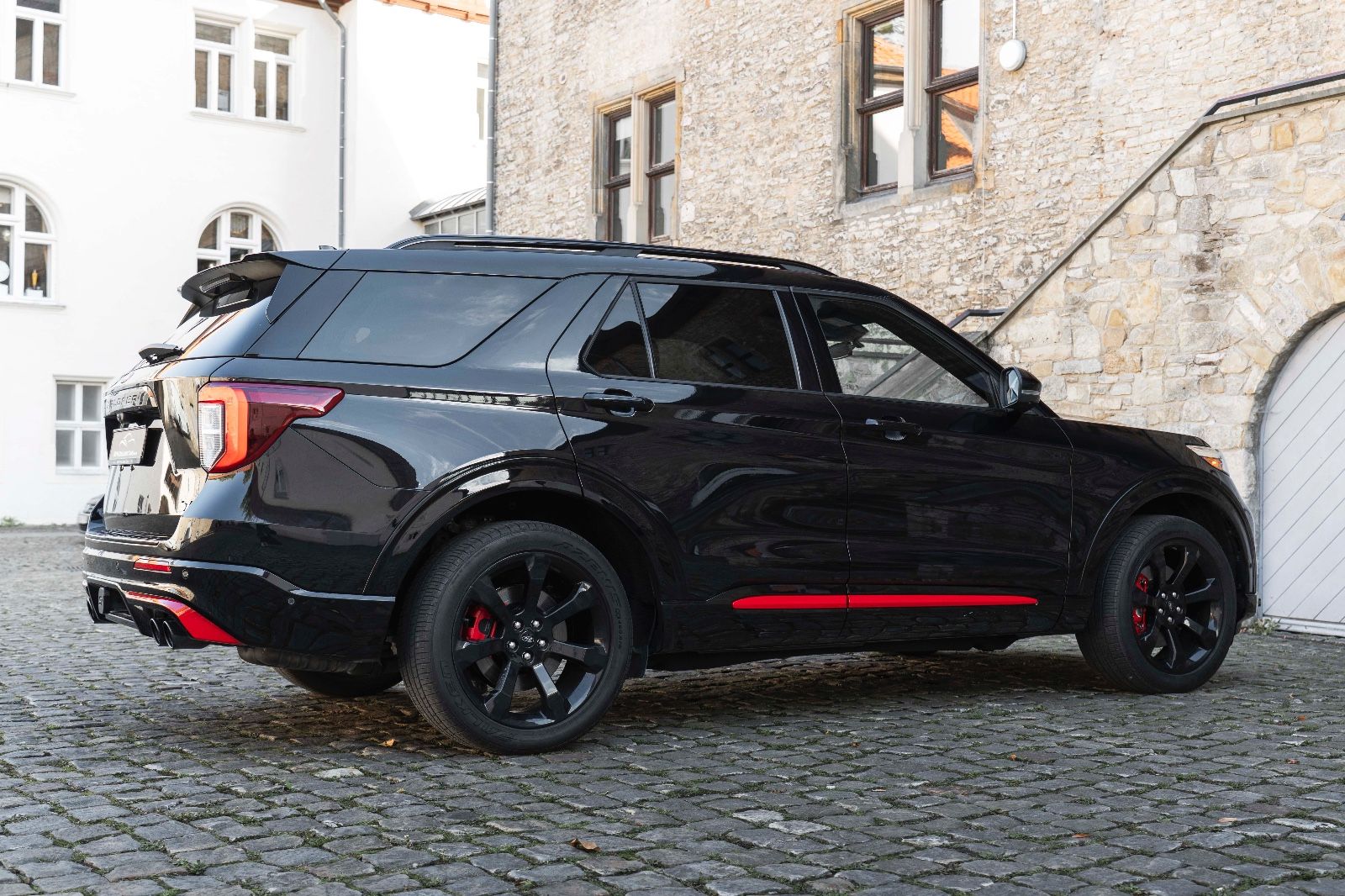 Fahrzeugabbildung Ford Explorer ST 4X4 ACC AHK NAV B&O 360° TOTW PANO