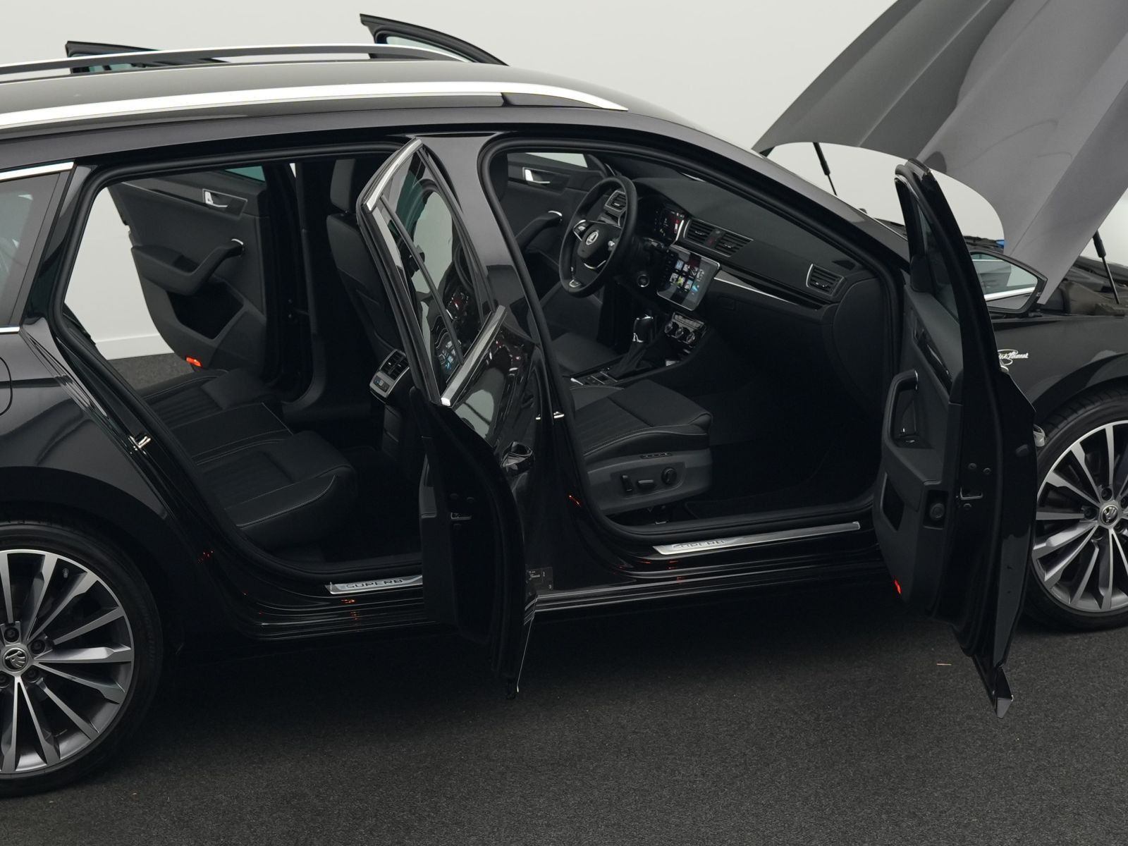 Skoda Superb - Bild 33