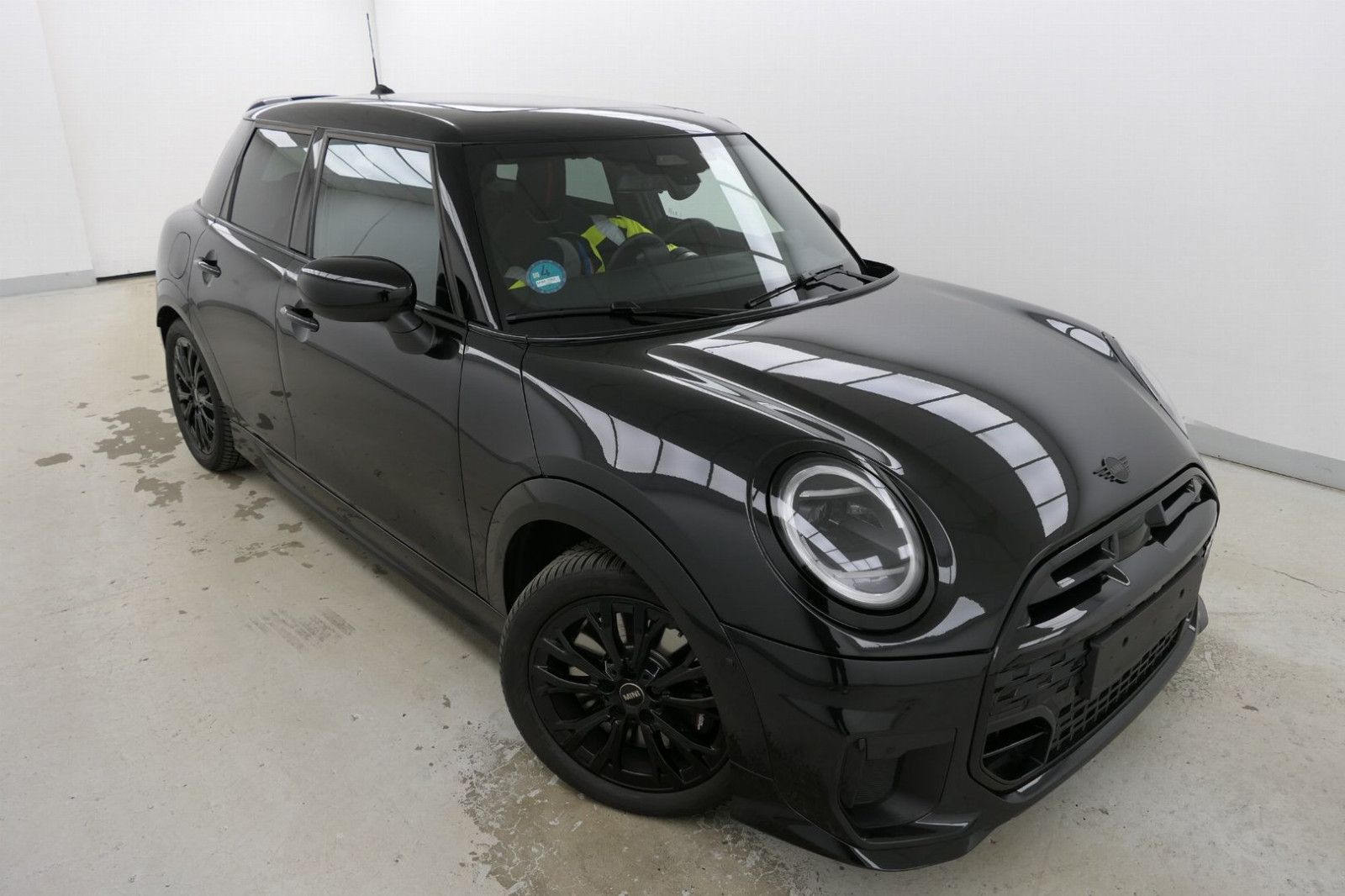 Fahrzeugabbildung MINI COOPER 5-trg. John Cooper Works Trim Pano HuD
