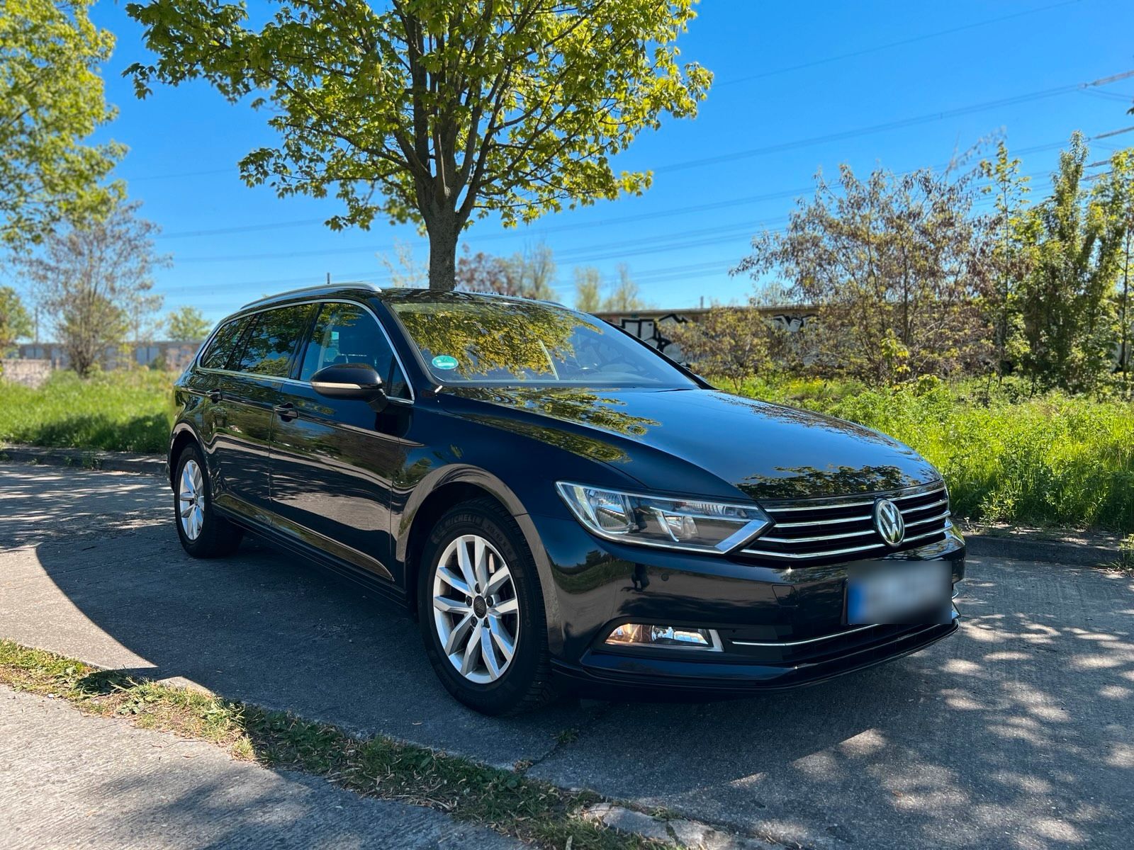 VW Passat