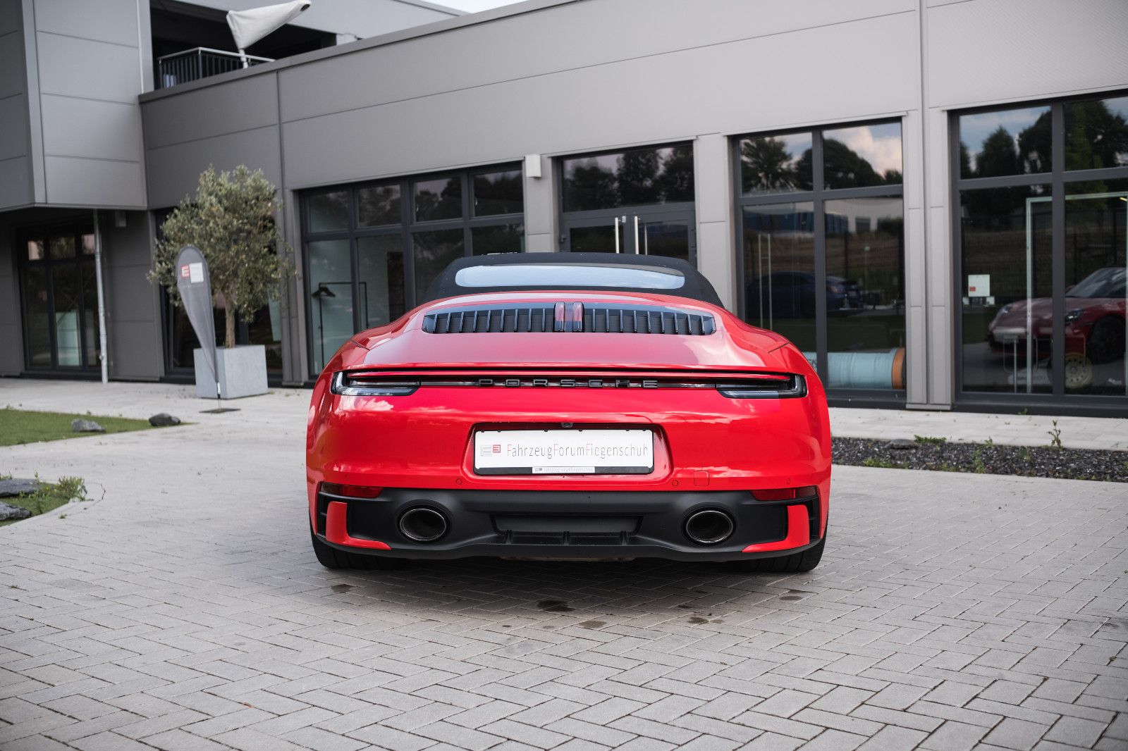 Fahrzeugabbildung Porsche 911/992 Carrera S-Sportabgas-Sp.DesignPaket-LED