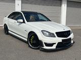 Mercedes-Benz C 63 AMG*Sport*Leder*Xenon*LED*Harman&Kardon*19" - gebrauchte Mercedes-Benz C 63 AMG aus dem Jahr 2012