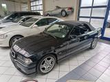 BMW 318i Cabrio*LEDER*KLIMA*SHZ*M-PAKET* - BMW 318 aus 2000: 318i