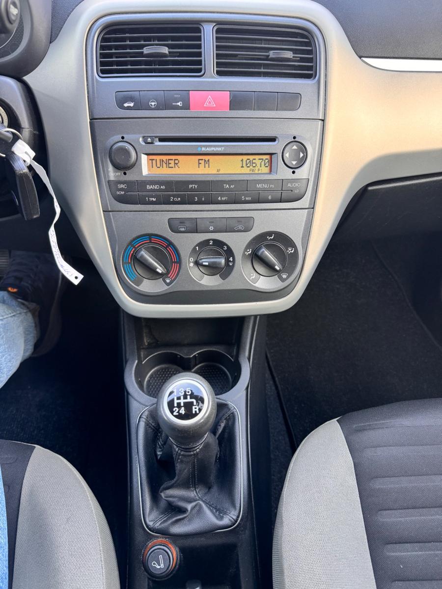 Fiat Grande Punto 1.4 - 1.HD - Klima - TÜV NEU -97tkm