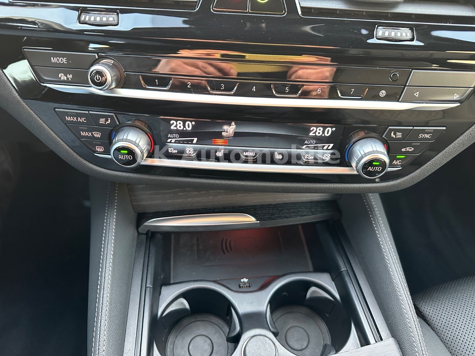 Fahrzeugabbildung BMW 530d xDrive M-Sport Facelift/Laser/Head-Up/AHK