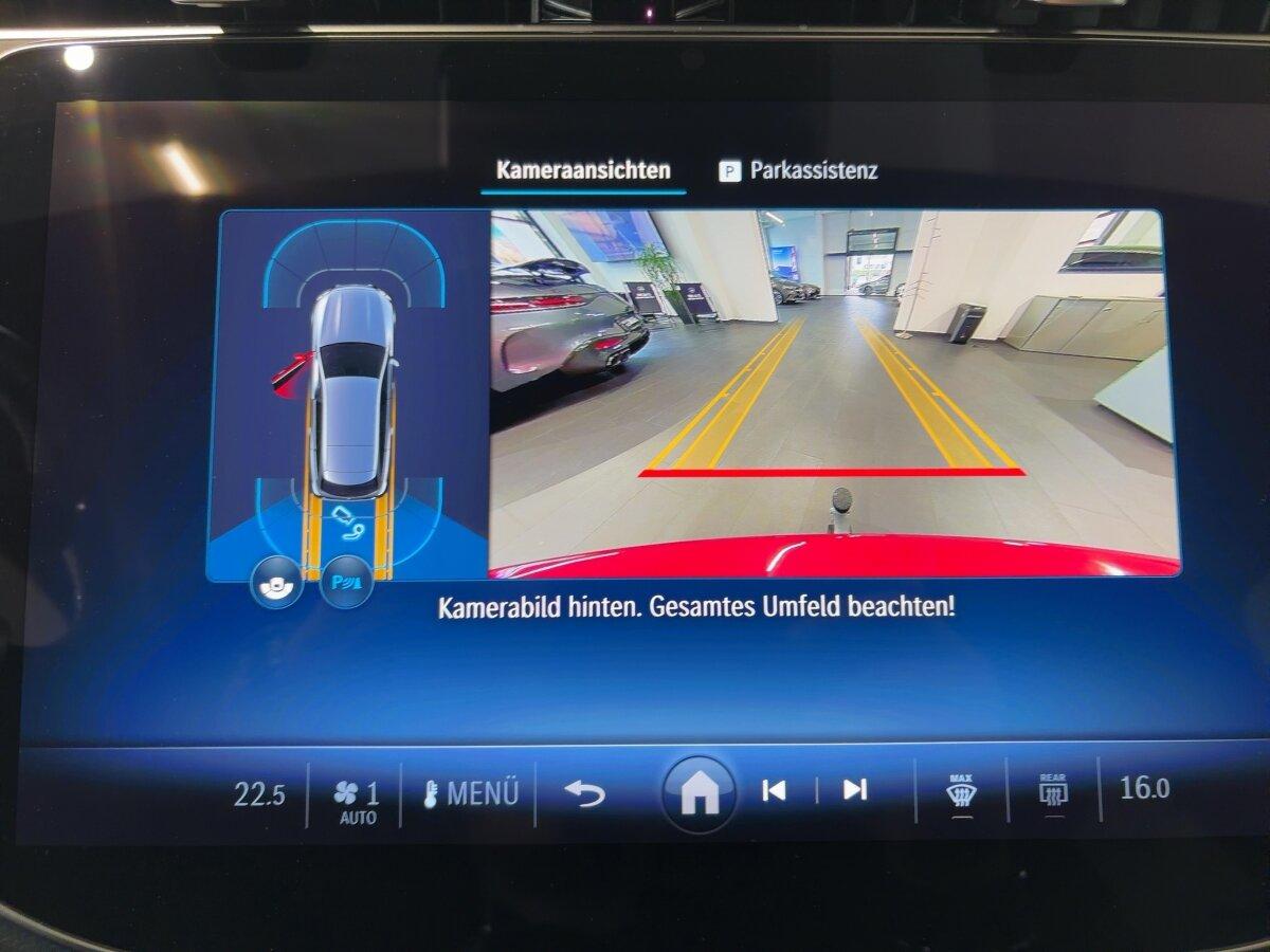 Mercedes-Benz E 220d T-Modell AMG Advanced+NAVI+DISTRONIC