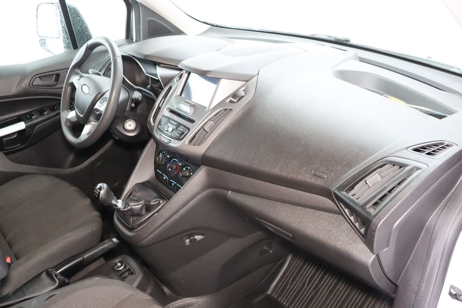 Fahrzeugabbildung Ford Transit Connect * Klima * Navi * RFK * AHK