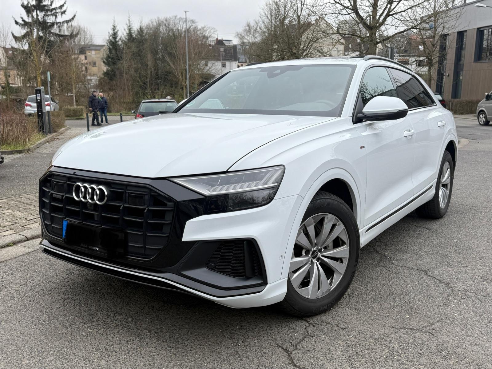 Audi Q8 55 TFSI quattro competition plus Audi Garanti