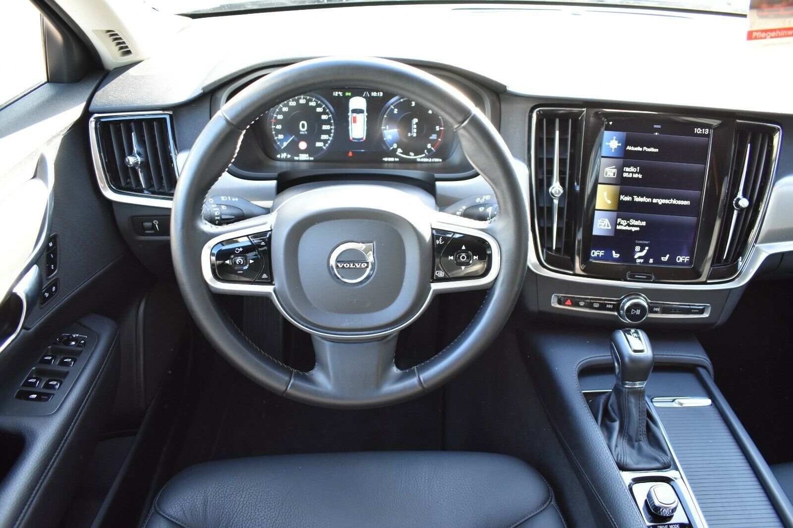 Fahrzeugabbildung Volvo **Mietkauf**V90 D5 Mom.*LED*PPilot*CD*CAM*BLIS