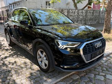 Audi Q3 - 4