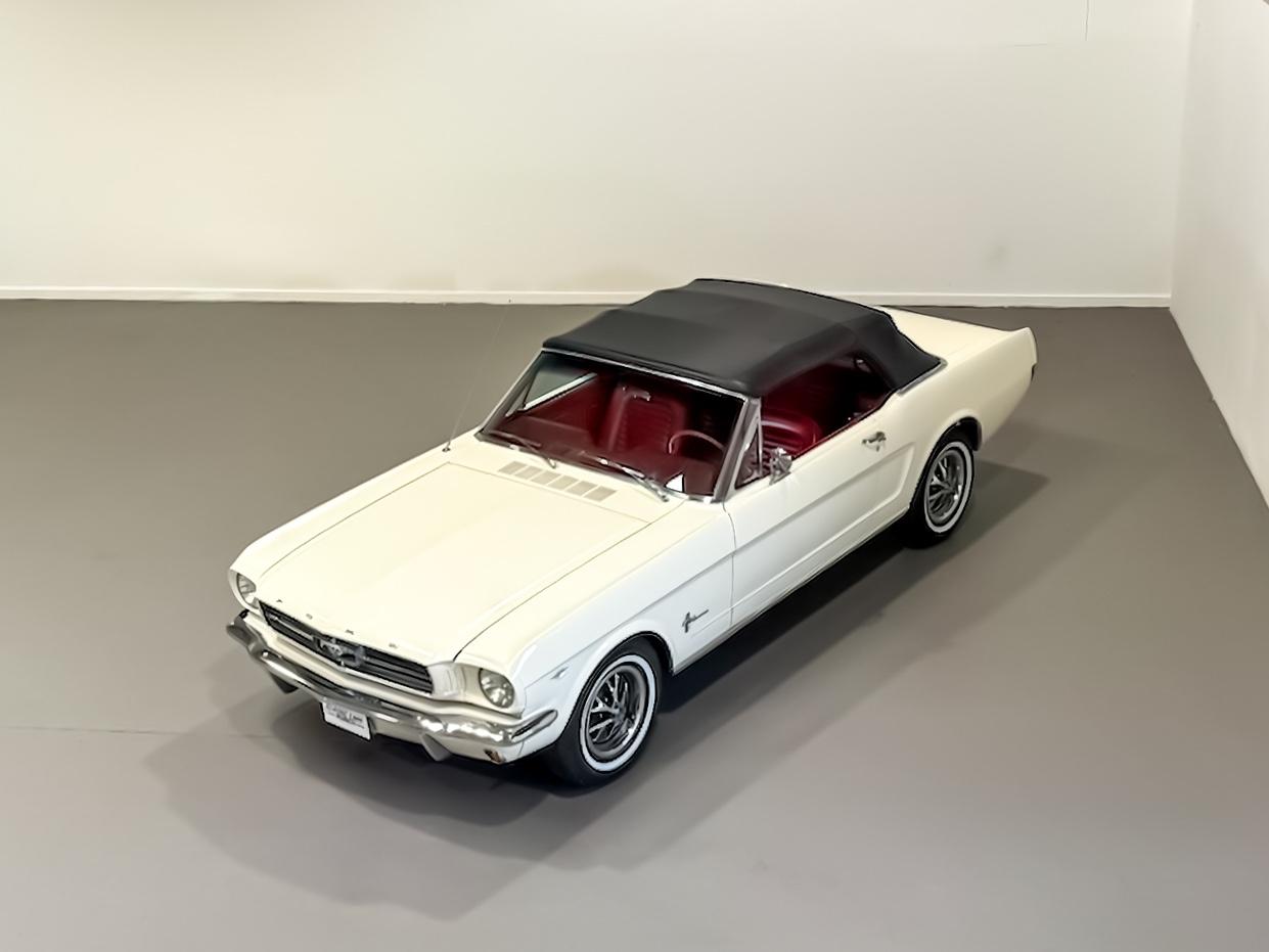 Ford 1964 1/2 Cabrio-V8