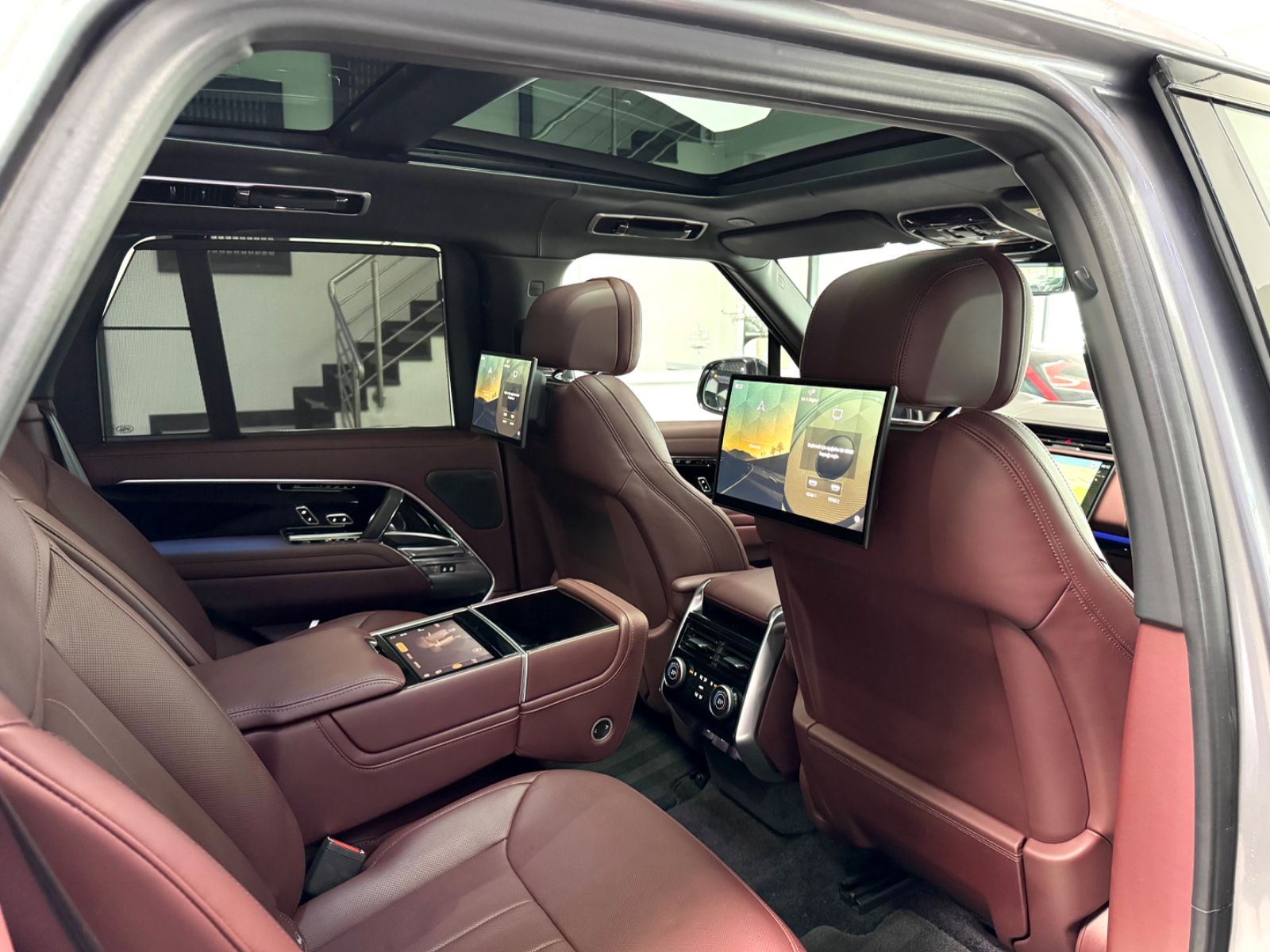 Land Rover RANGE ROVER D350 AUTOBIOGRAPHY PANO BUSINESS 23" foto 21
