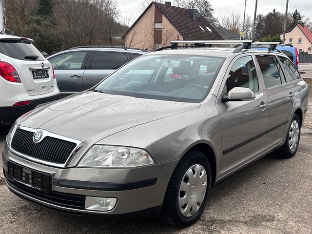 Skoda Octavia Combi 1.6 FSI Ambiente