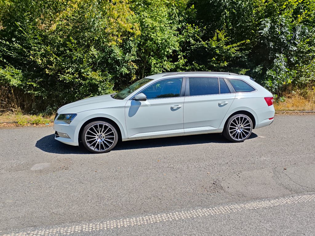 Image of Skoda Superb