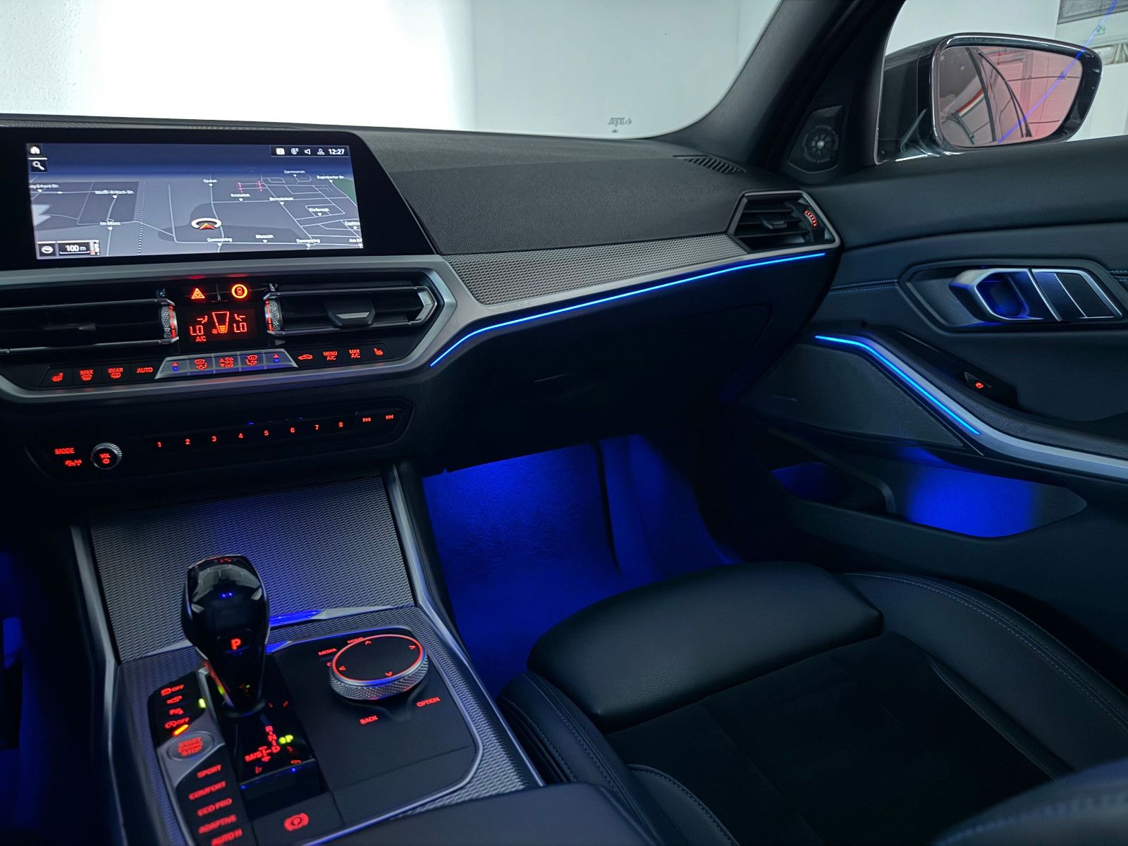 Fahrzeugabbildung BMW 330 d Lim. M SPORT/LASER/HuD/H&K/LIVE PRO/DE FZG