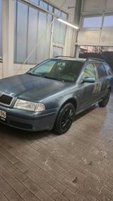 Skoda skoda octavia 1u5 2.0 benziner 116ps - Skoda Octavia: 1u2