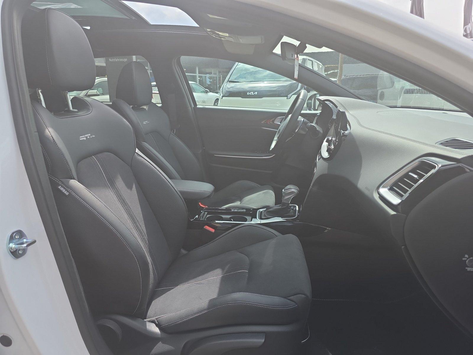 Kia Procee'd 1.5 T-GDI DCT GT-Line NAVI LED ACC