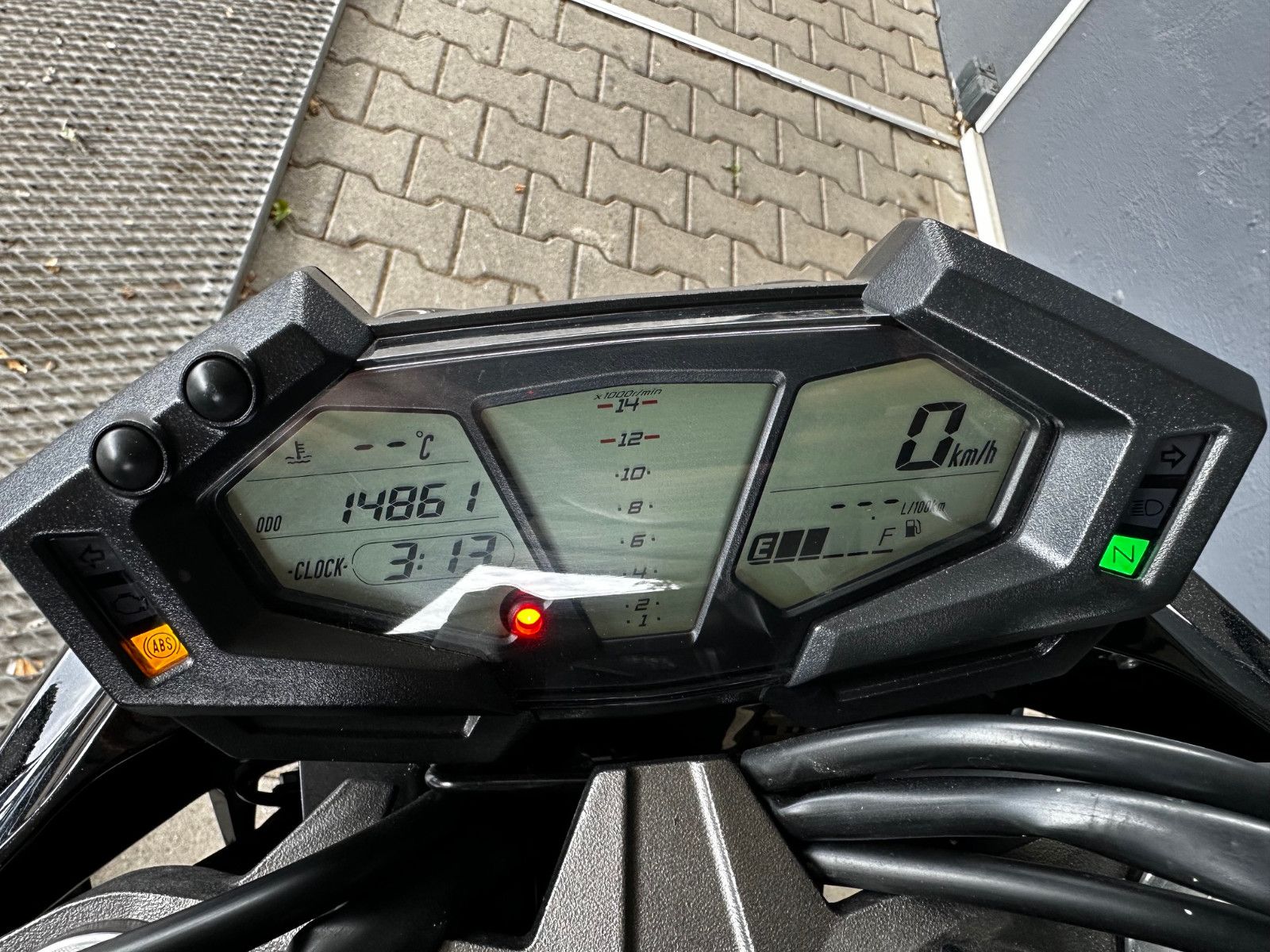 Kawasaki Z800 ABS ZR800A — Bild 10