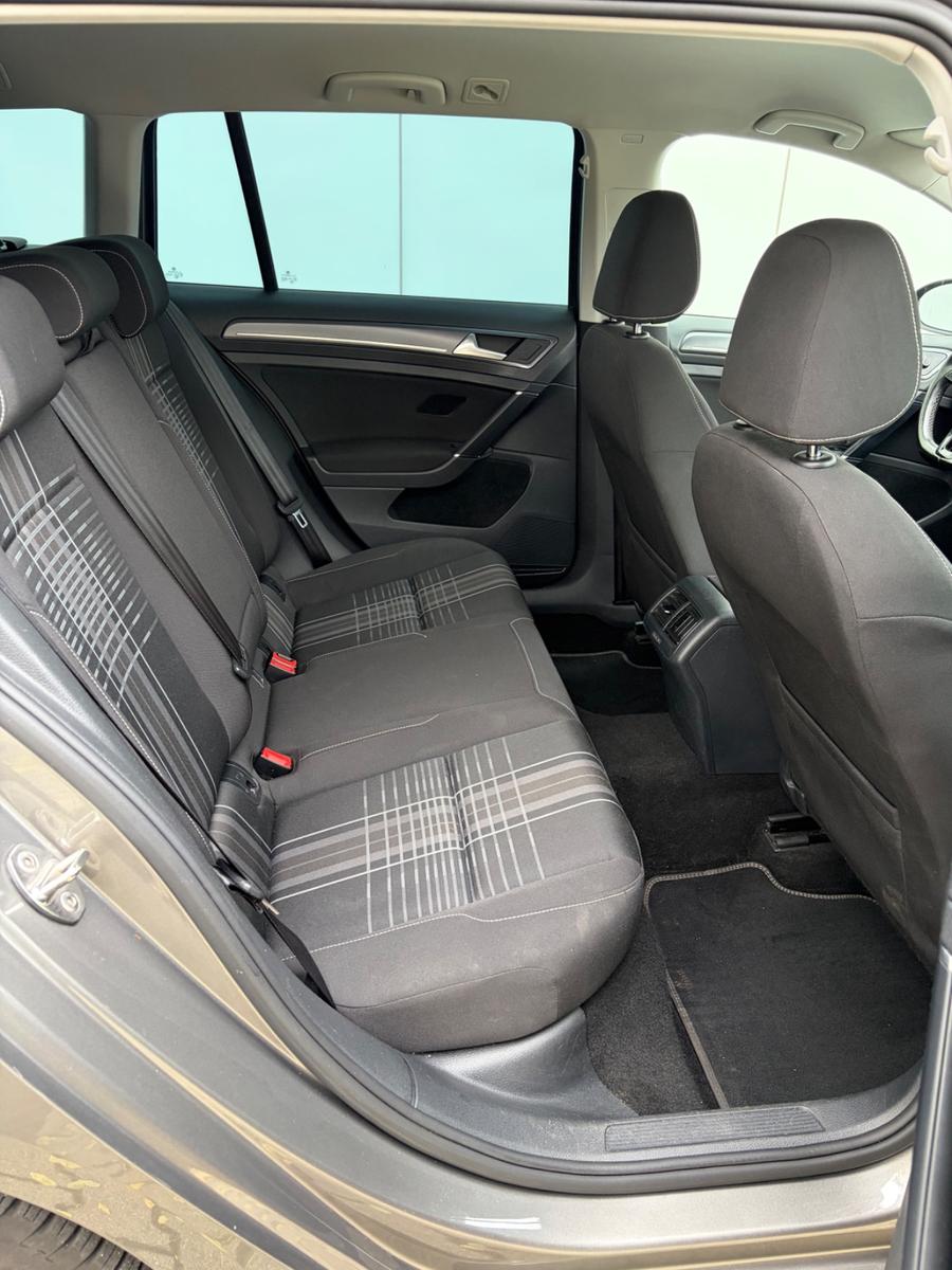 Volkswagen Golf 2.0 TDI BMT LOUNGE Variant LOUNGE