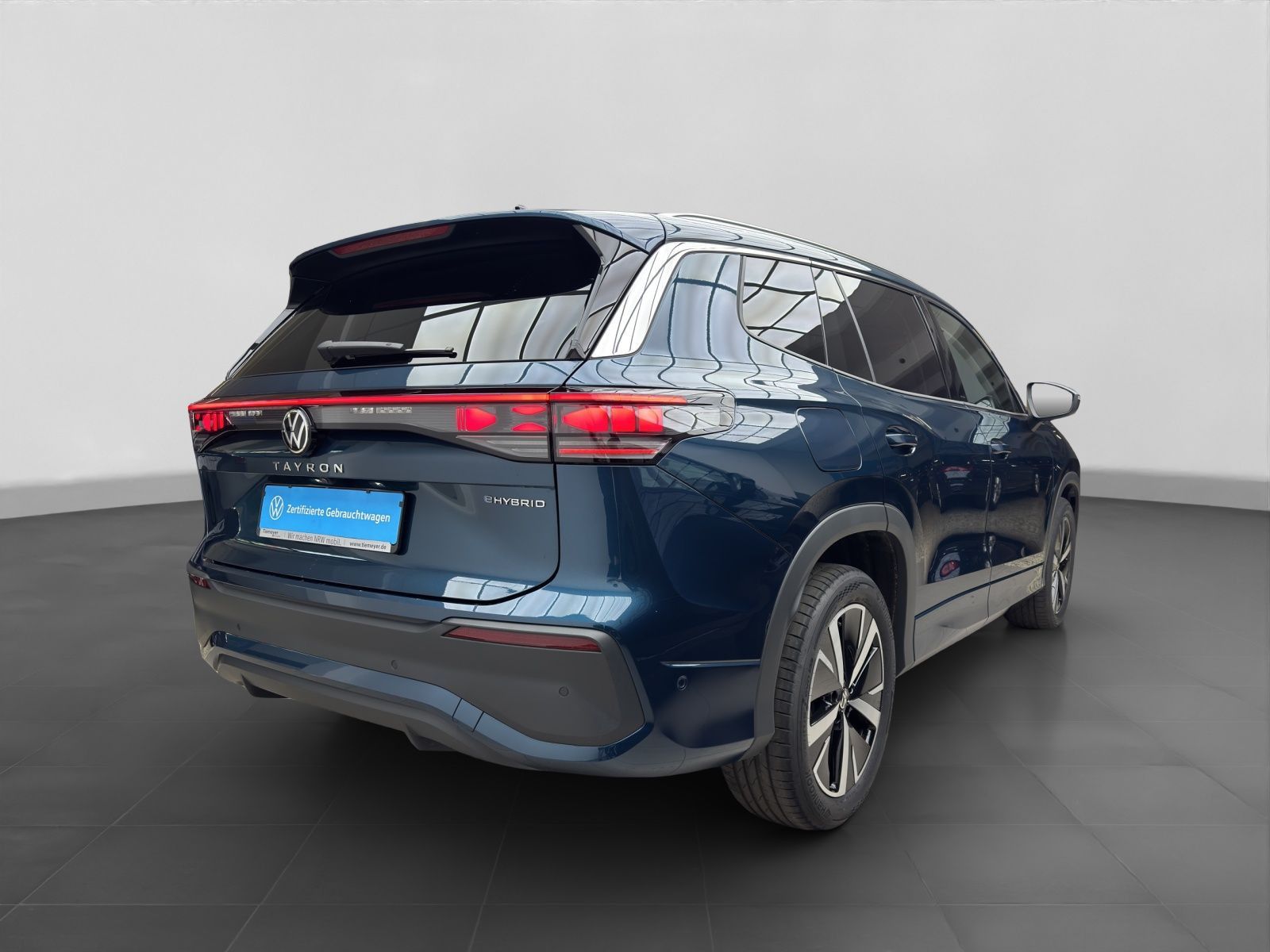 Volkswagen Tayron 1.5 TSI eHybrid LIFE LM19 MATRIX ASSIST H foto 3