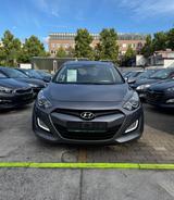 Hyundai i30 cw FIFA World Cup Edition - gebrauchte Hyundai i30 aus dem Jahr 2014