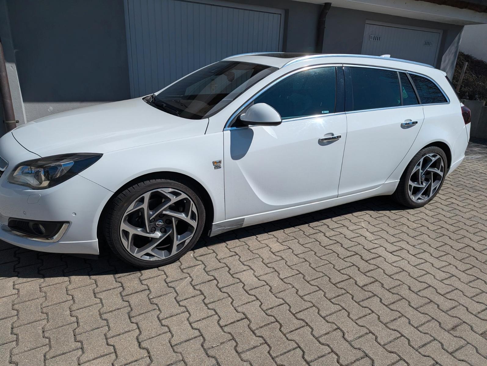 Opel Insignia 2.0 Diesel 125kW Edition 4x4 Sports...