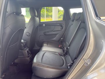MINI Cooper Countryman - 8