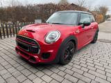 MINI JCW - HUD, Schiebedach, HarmannKardon - rote MINI John Cooper Works