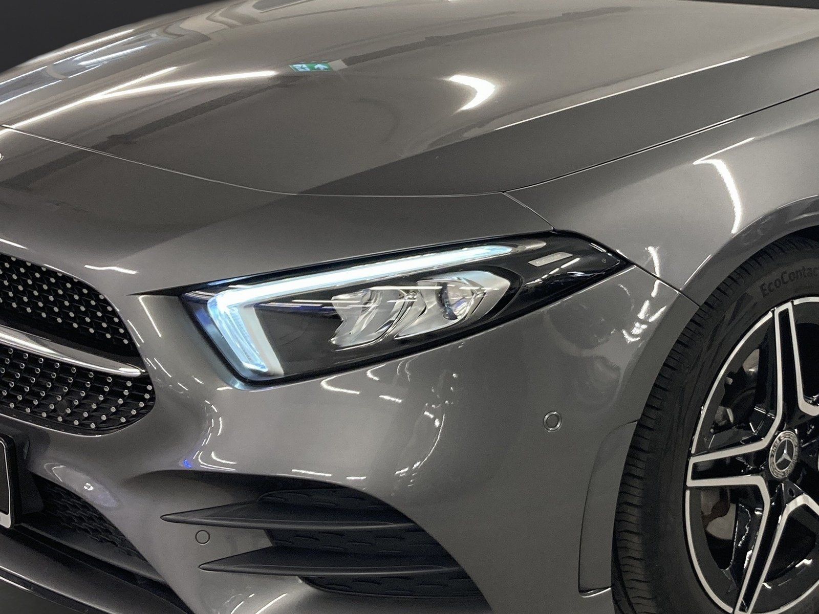 Fahrzeugabbildung Mercedes-Benz A 200 AMG*Kamera*Ambiente*MBUX-High*Sound*18"
