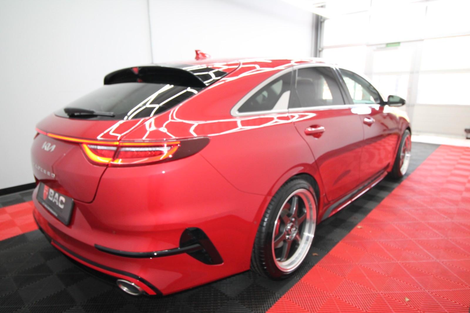 Kia ProCeed GT 1,6 T-GDi LED Virtual ACC Kamera Klap