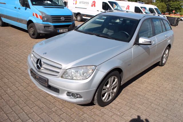 Mercedes-Benz C 180 T-Modell CGI BlueEfficiency – Bild 1