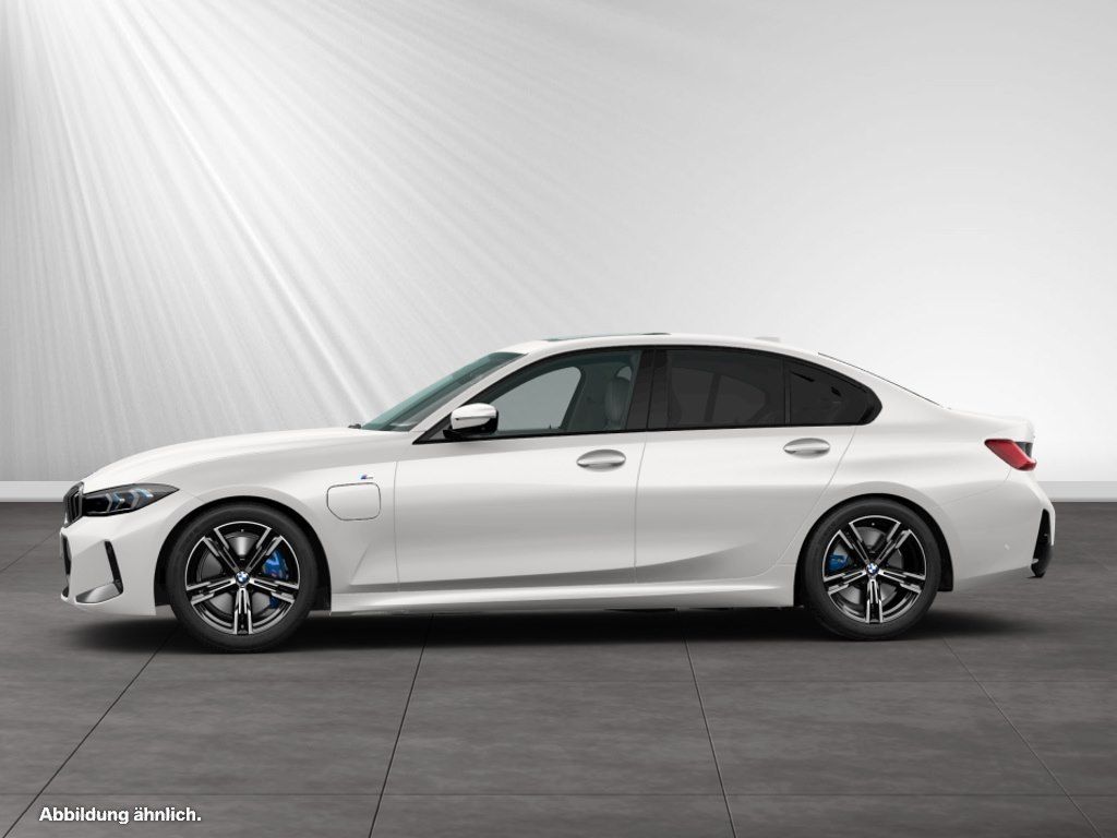 BMW 330 - Bild 7