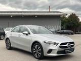 Mercedes-Benz A 250 e Lim LANG PROGRESSIVE 360° TOTW HUD AC/DC - Mercedes-Benz A-Klasse: Lang