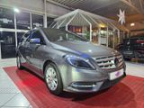 Mercedes-Benz B 200+AHK+PANO+KAMERA+BI XENON+NAVI+LEDER+ - Mercedes-Benz B 200 mit Benzin-Antrieb: Navigationssystem, Kombi, Automatik