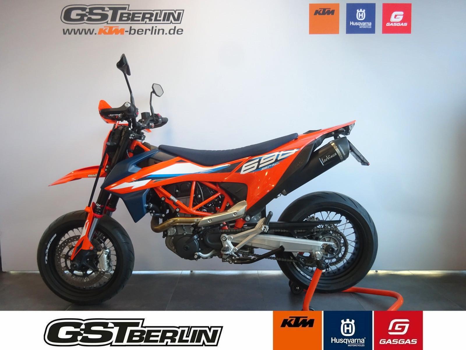 KTM 690 Supermoto Mj.24 Demobike
