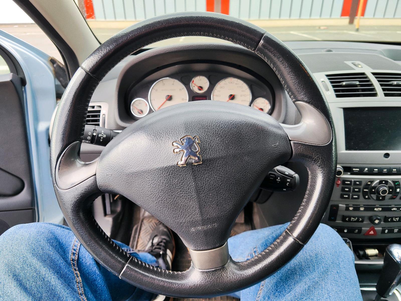 Peugeot 407 2005 — photo 8