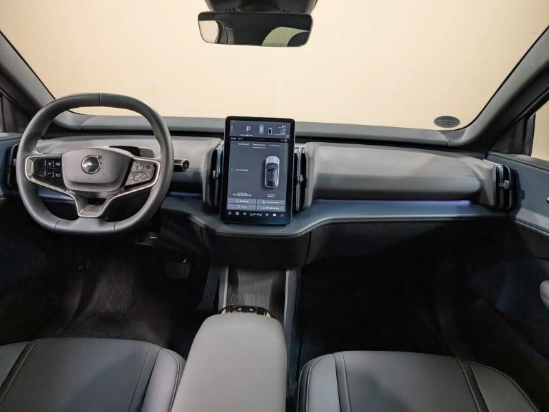 Fahrzeugabbildung Volvo EX30 CC Cross Country AWD | PANO | Performance