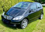 Mercedes-Benz A 150 AVANTGARDE Avantgarde schwarzmetallic - Mercedes-Benz A 150