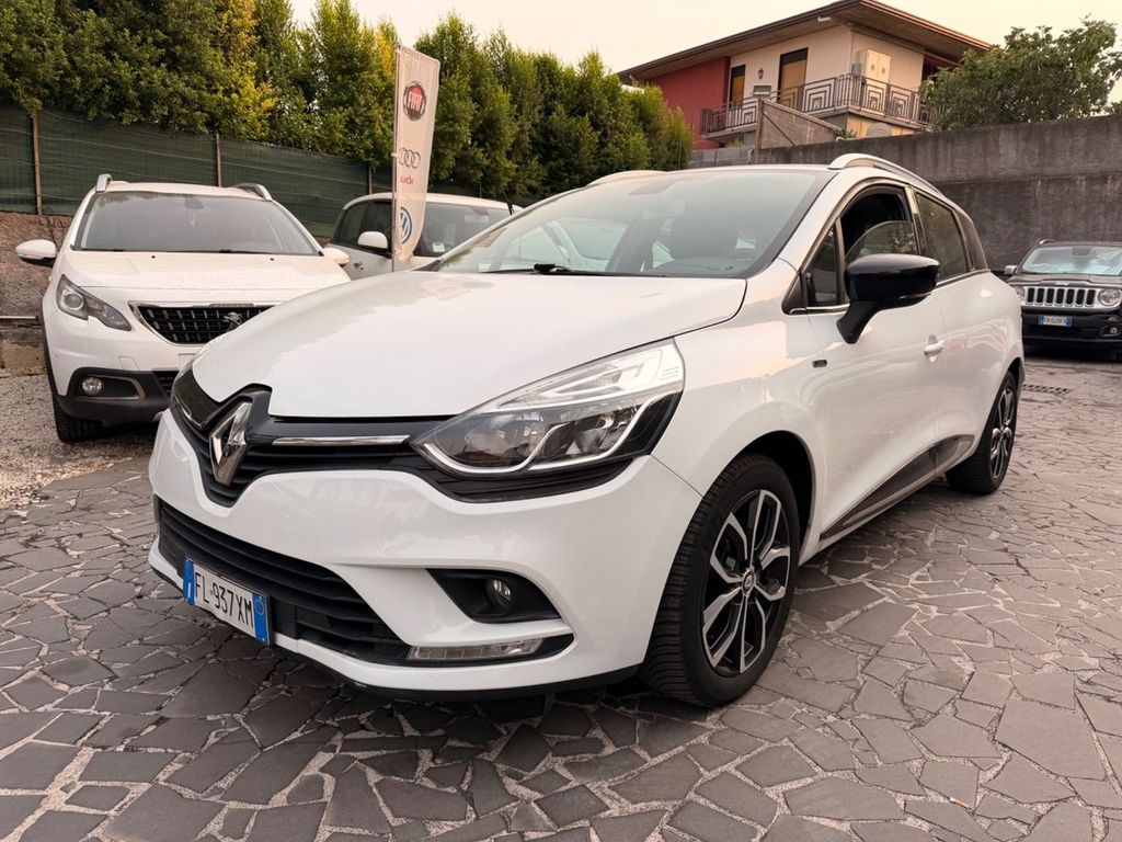 Image of Renault Clio